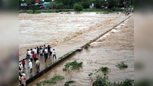 महाराष्ट्रात आतापर्यंत १३९ पूरबळी