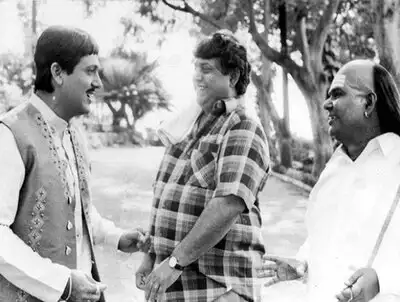 पार्टी में केवल नजदीकी लोग हुए शामिल