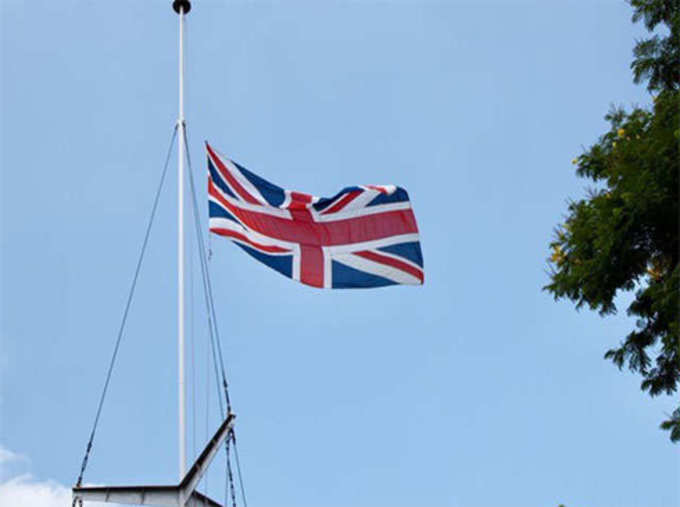 Union-Jack-flies-at-half-ma