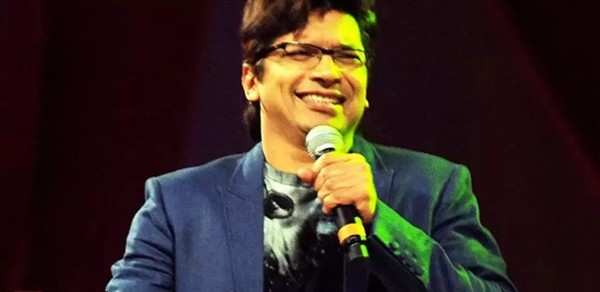 singer shaan attacked while performing at a concert in guwahati assam