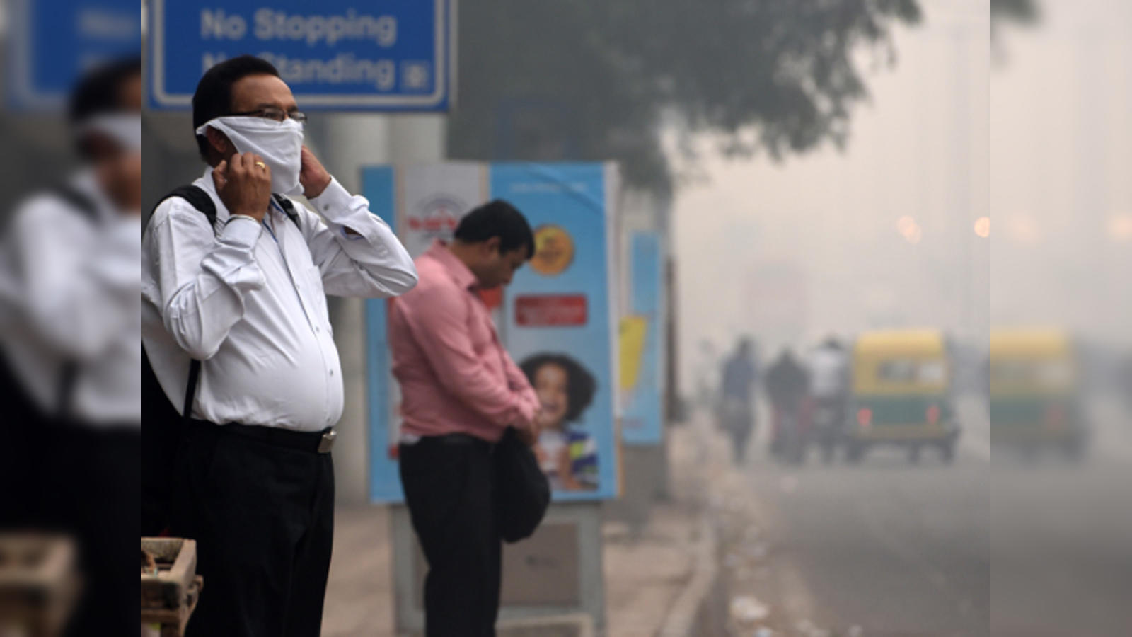 Delhi Air Quality Today: Delhi-NCR Pollution Air Quality Index Today 13th  November - दिल्ली एयर क्वालिटी टुडे: दिल्ली-एनसीआर में हवा खतरनाक, बारिश से  भी बहुत भला नहीं होने वाला