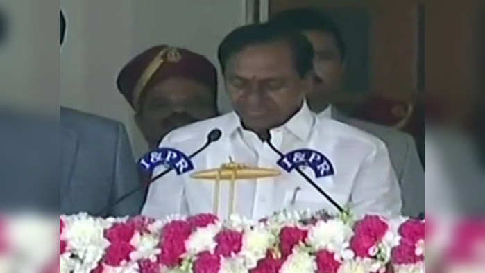 K Chandrasekhar Rao: राव यांनी घेतली मुख्यमंत्रिपदाची शपथ