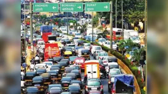 jvlr : पवईत जेव्हीएलआर रोडवर तीन तासांपासून चक्काजाम