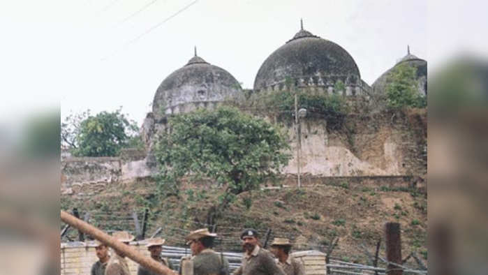 ayodhya case: अयोध्येतील 'ती' जमीन रामजन्मभूमी न्यासाला द्या; सरकार कोर्टात