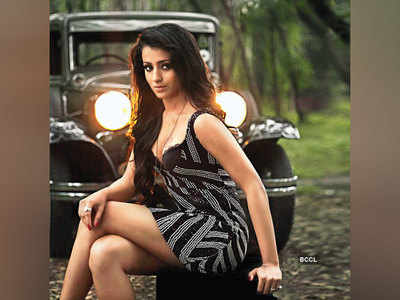 मिस मद्रास रह चुकी ऐक्‍ट्रेस Trisha krishnan की Hot & Sexy Photos 