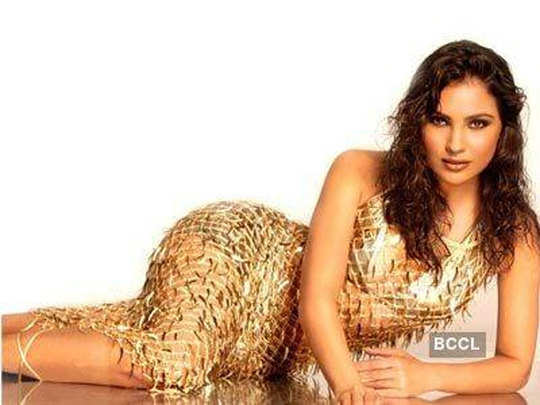 Lara Dutta Hot & Sexy Photos: मिस यूनिवर्स रह चुकी लारा दत्‍ता की ये हॉट ऐंड सेक्‍सी फोटोज आपने देखी हैं! 