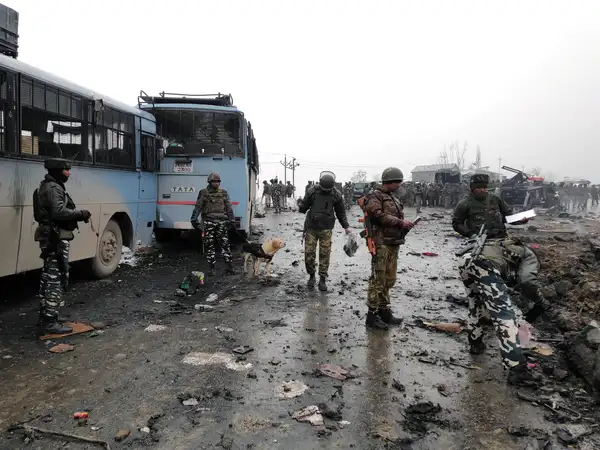 पुलवामा हमले में शहीद हो गए ये 40 जवान