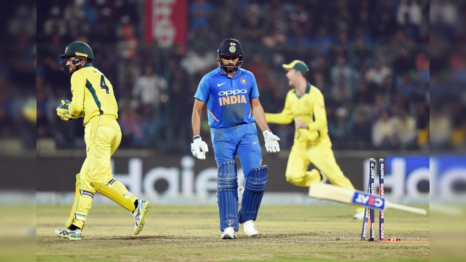 india vs australia stats: IND vs AUS: 10 वर्ष बाद भारत में वनडे सीरीज जीता  ऑस्ट्रेलिया, 'विराट टीम' नहीं बचा सकी साख - india vs australia stats:  australia win odi series in