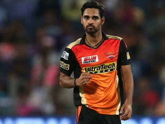 आज होगा बड़ा मुक़ाबला राहुल VS वार्नर. क्या होगी गेल की वापसी 3 bhuvneshwar kumar captaincy debut: IPL 2019: भुवनेश्वर कुमार पहली बार कर रहे कप्तानी, डेविड वॉर्नर की हुई वापसी - ipl 2019, kkr vs srh: bhuvneshwar kumar makes captaincy debut for sunrisers ...