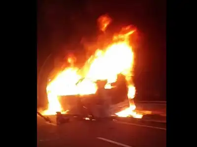 Image result for à¤¦à¤¿à¤²à¥à¤²à¥ à¤¸à¥ à¤²à¤à¤¨à¤ à¤à¤¾ à¤°à¤¹à¥ à¤°à¥à¤¡à¤µà¥à¤ à¤¬à¤¸ à¤®à¥à¤ à¤²à¤à¥ à¤à¤