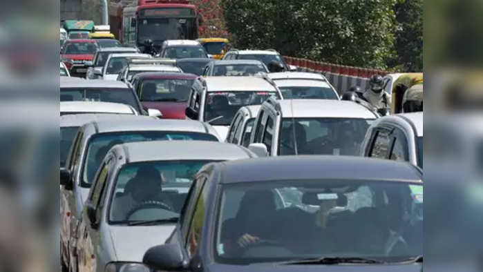 sc on cars: कारसाठी 'हम दो हमारे दो' धोरण राबवा: सर्वोच्च न्यायालय