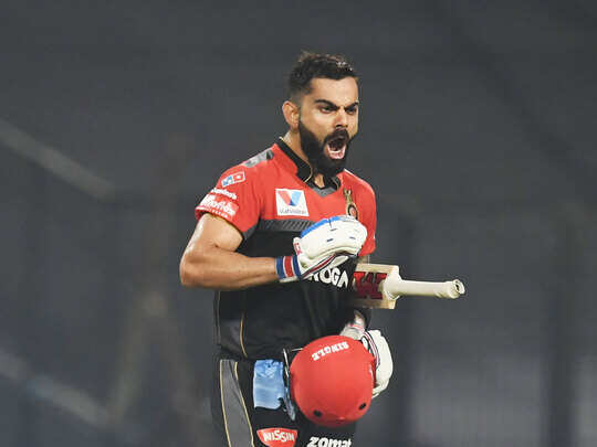RCB की हार के बावजूद विराट कोहली ने बनाया नया कीर्तिमान... 2 virat century in ipl: KKR vs RCB: विराट कोहली ने ठोका आईपीएल करियर का 5वां शतक - kkr vs rcb virat kohli smashed his fifth ipl century against kkr | Navbharat Times