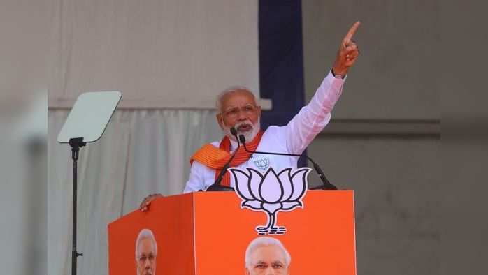 Indian Prime Minister Narendra Modi addresses a rally in Patan, some 110km from Ahmedabad in India's western Gujarat state, on April 21, 2019. (Photo by SAM PANTHAKY / AFP)