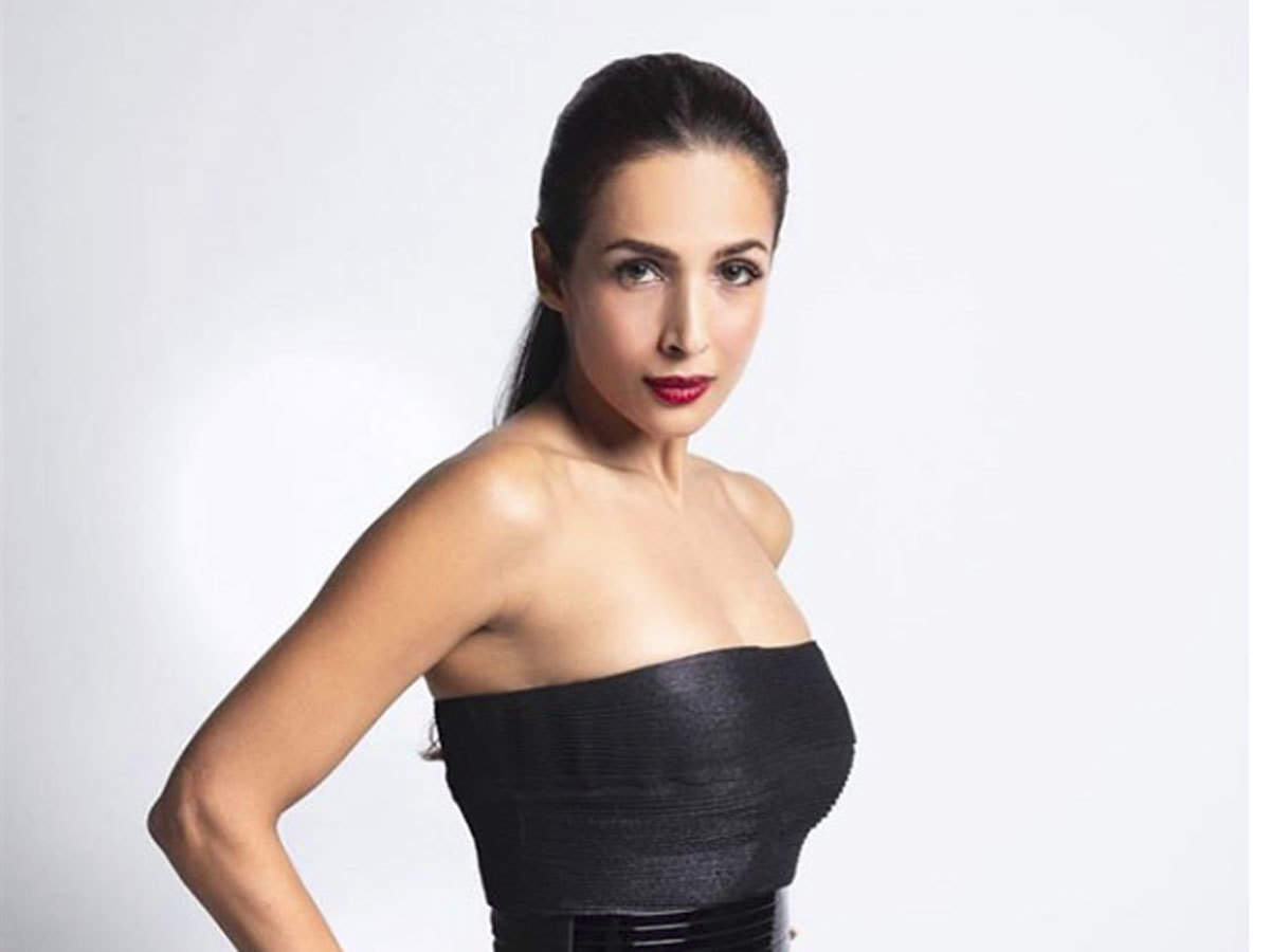 Malaika Arora Beauty Secret is Aloe Vera Gel - मलाइका अरोड़ा की जवां स्किन  का राज है ऐलोवेरा जेल | Navbharat Times - Navbharat Times