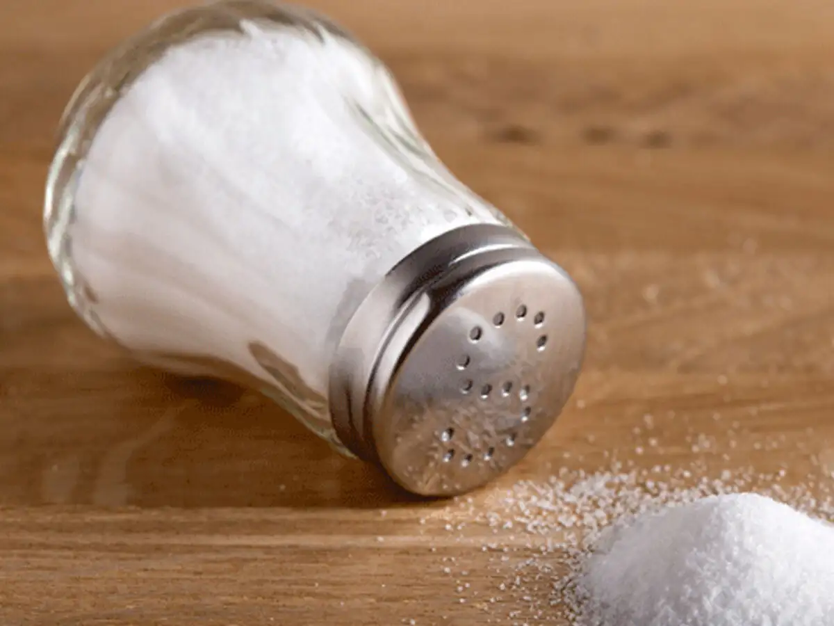जानें कैसे नमक का ज्यादा सेवन सेहत के लिए है खतरनाक , आप अभी