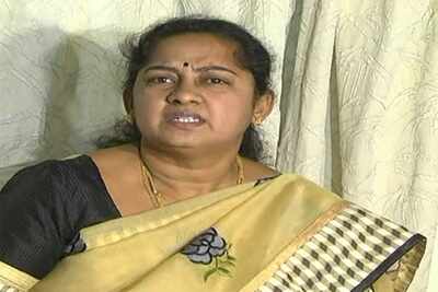 సోషల్ మీడియాలో తప్పుడు రాతలు.. పోలీసులకు గంగుల భానుమతి ఫిర్యాదు