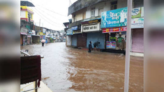 जगबुडीने धोक्याची पातळी गाठली, मुंबई-गोवा महामार्ग बंद