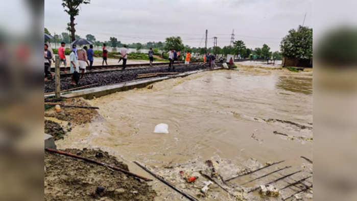 मदत मिळेना; उंदीर खाऊन जगताहेत बिहारचे पूरग्रस्त