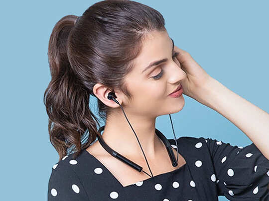 bluetooth earphone kitne ka aata hai