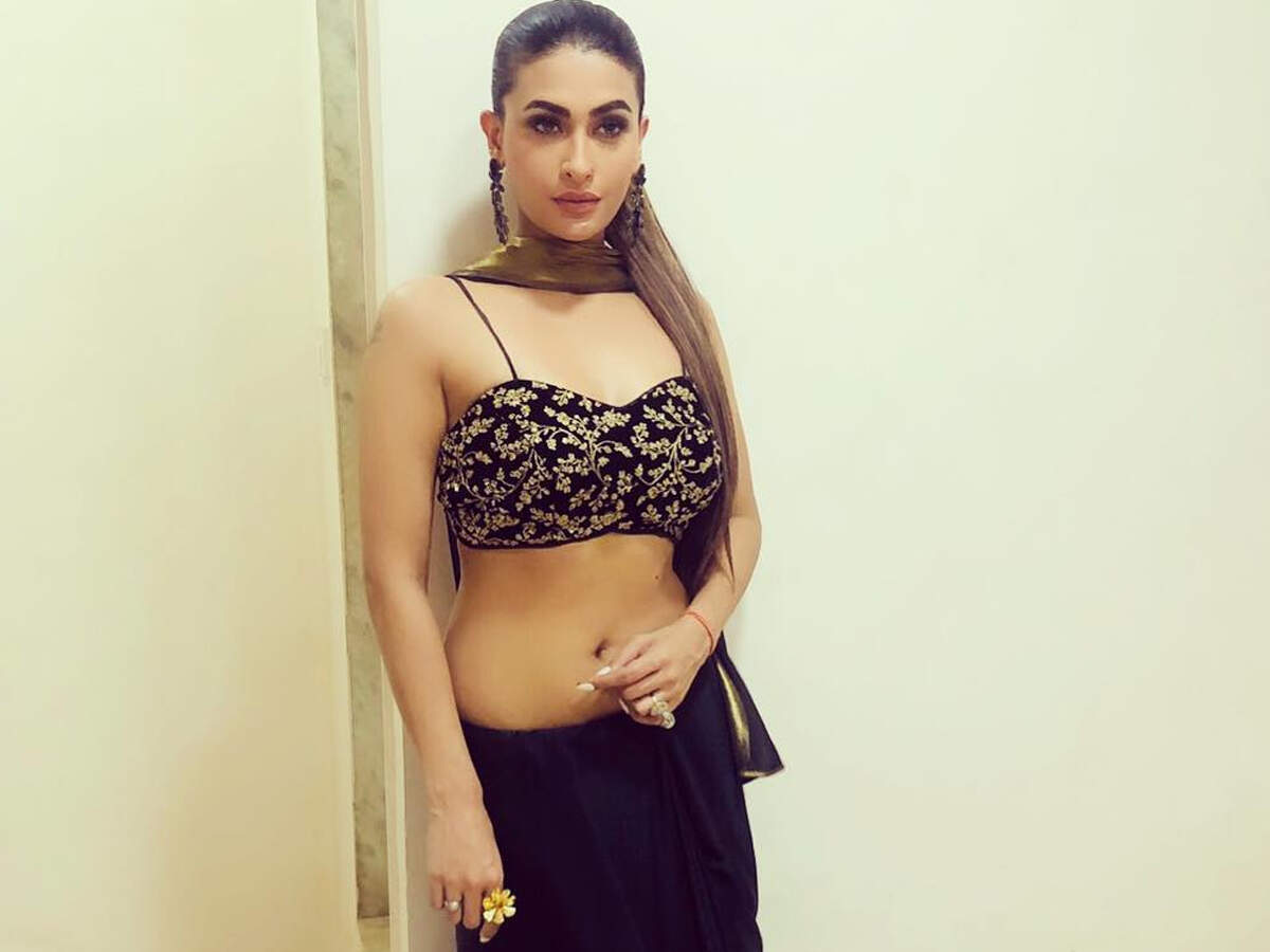 Naagin 3 Actress Pavitra Punia's Hot and Sexy Photos : नागिन 3' की पॉलोमी पवित्रा पूनिया के बिकीनी फोटोज - Navbharat Times