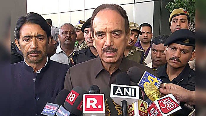 New Delhi, Aug 08 (ANI): Congress MP Ghulam Nabi Azad speaks to media at IGI Airport in New Delhi on Thursday. (ANI Photo)