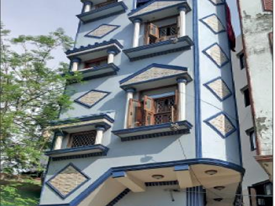 दिल्ली का सबसे छोटा घर! 6 गज में 3 मंजिल का मकान 
