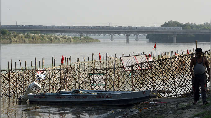 दिल्लीः गणेश विसर्जनासाठी गेलेल्या चौघांचा बुडून मृत्यू 