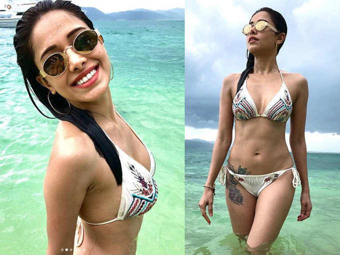 movie actress nushrat bharucha shared her hot bikini pictures on instagram  | Navbharat Times Photogallery