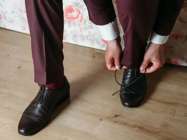 amazon sale red tape shoes