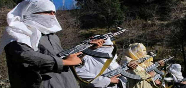 जम्मू-कश्मीर: कुलगाम में आतंकियों ने 6 मजदूरों को लाइन में खड़ा कर मारी गोली