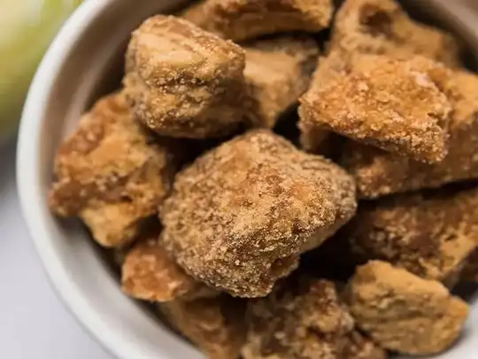 Jaggery வ ல லம சர க கர ப ங கல க க த த ன வ ல லம ஆர க க யம இன ப ப இர க க எப பவ ம ய ஸ பண ண ங க Health Benefits Of Eating Jaggery Samayam Tamil