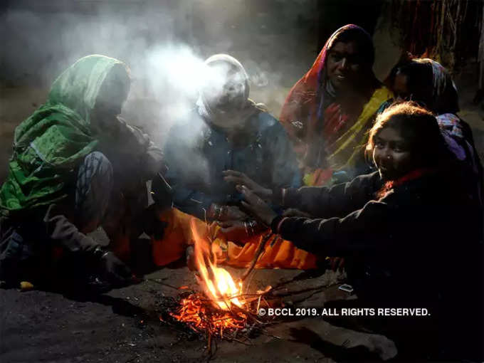 ​गिरते पारे से जनजीवन बेहाल