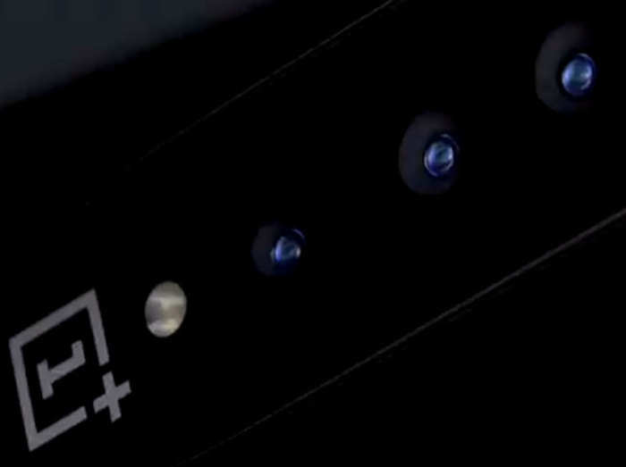 OnePlus Concept One में होगा न दिखने वाला ट्रिपल कैमरा सेटअप, टीजर में दिखा