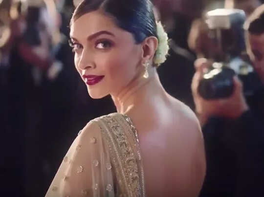 Deepika Padukone: Deepika Padukone promoted brands affected after her JNU  Visit - दीपिका पादुकोण के JNU में खड़े होने से कंपनियां बैकफुट पर -  Navbharat Times