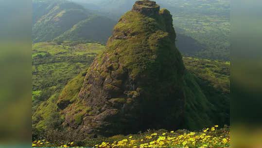 नक्की पाहावा असा प्रबळगड