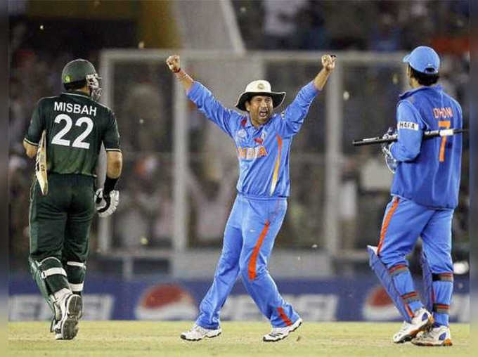 ind-vs-pak-2011-semi-final