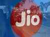 Reliance Jio Annual Plans: बार-बार रिचार्ज की टेंशन नहीं, हर दिन 2 जीबी डेटा और अनलिमिटेड कॉल 