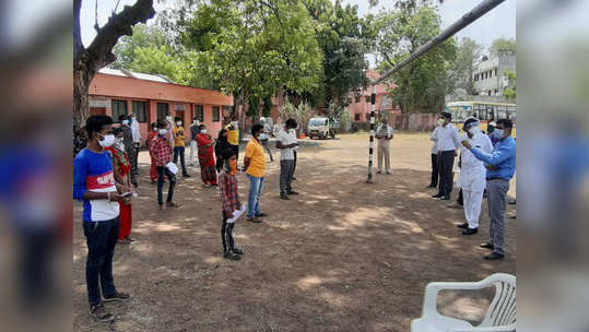 जळगावात करोनामुक्तांचे शतक; एकाच दिवशी ३३ रुग्ण झाले बरे