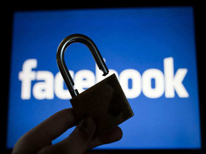 Facebook Allows Users To Lock Their Profiles फ सब क पर आय नय फ चर अब ल क कर प ए ग अपन प र फ इल Navbharat Times