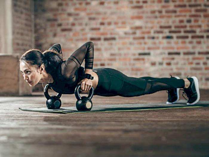 what are the health benefits of doing push ups exercise at home