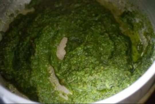 apply spinach hair pack twice a week for hair growth and hair fall or baldness - I am Gujarat