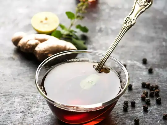 immune system, तुलसी और काली मिर्च से बना यह काढ़ा, कोरोना काल में वरदान से  नहीं है कम - tulsi ka kadha kaise banae immune system boosting drink -  Navbharat Times