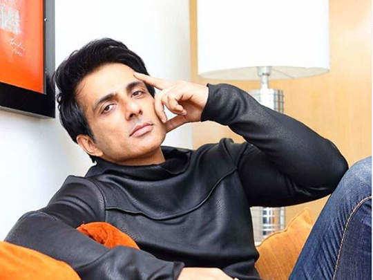 sonu sood news latest | sonu sood news marathi | Now Sonu will also send Chinese troops from the board home, details requested