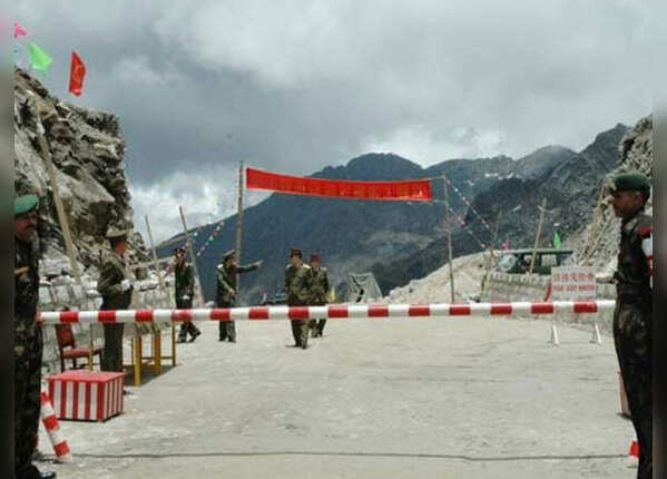 लद्दाख में खूनी झड़प में 20 जवान हुए शहीद