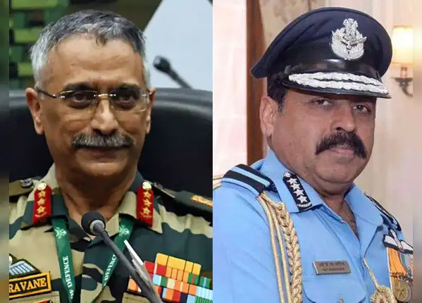 ​आर्मी, एयरफोर्स चीफ कर चुके हैं लद्दाख का दौरा
