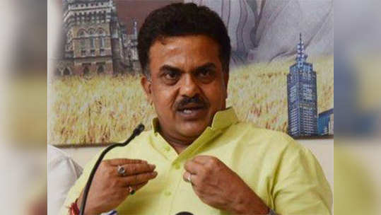 Sanjay Nirupam अजोय मेहता मुख्यमंत्र्यांचे सल्लागार; निरुपम यांनी विचारला 'हा' सवाल