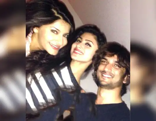 सुशांत से मौनी की थी अच्छी बॉन्डिंग