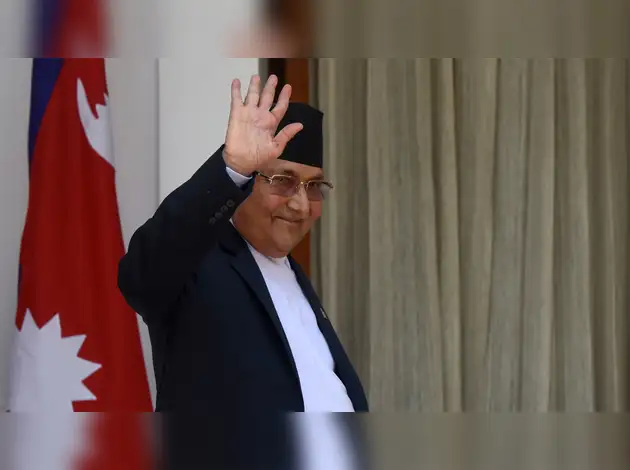 नेपाल पीएम केपी शर्मा ओली राष्ट्रपति से मिलने शीतल निवास पहुंचे