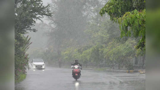 Mumbai rain update: मुंबईकरांनो काळजी घ्या! सोमवारीही मुंबईत मुसळधार पावसाचा ईशारा