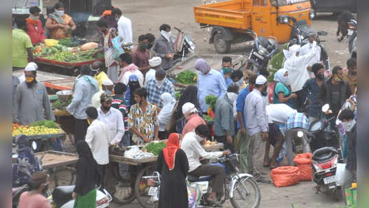 कष्टकऱ्यांच्या रोजीरोटीला पुन्हा ‘टाळेबंदी’